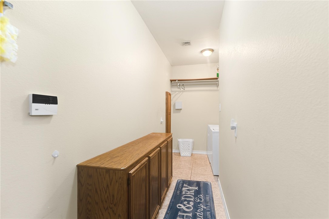 13706 Sea Horse Ave Property Photo 30