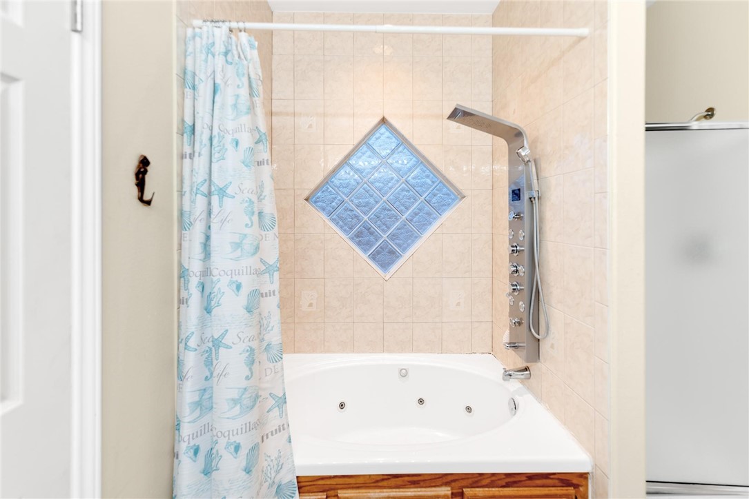 13706 Sea Horse Ave Property Photo 40