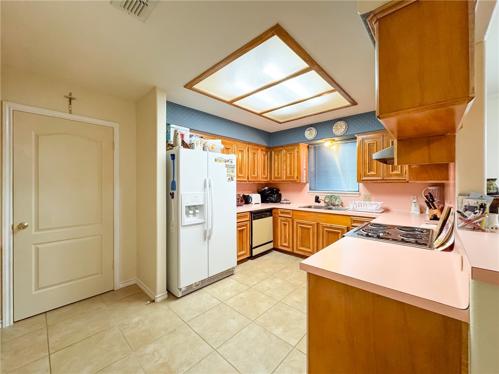 7005 Glasgow Dr Property Photo 11