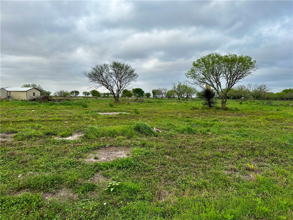 5966 Sweet Water Road Property Photo 2