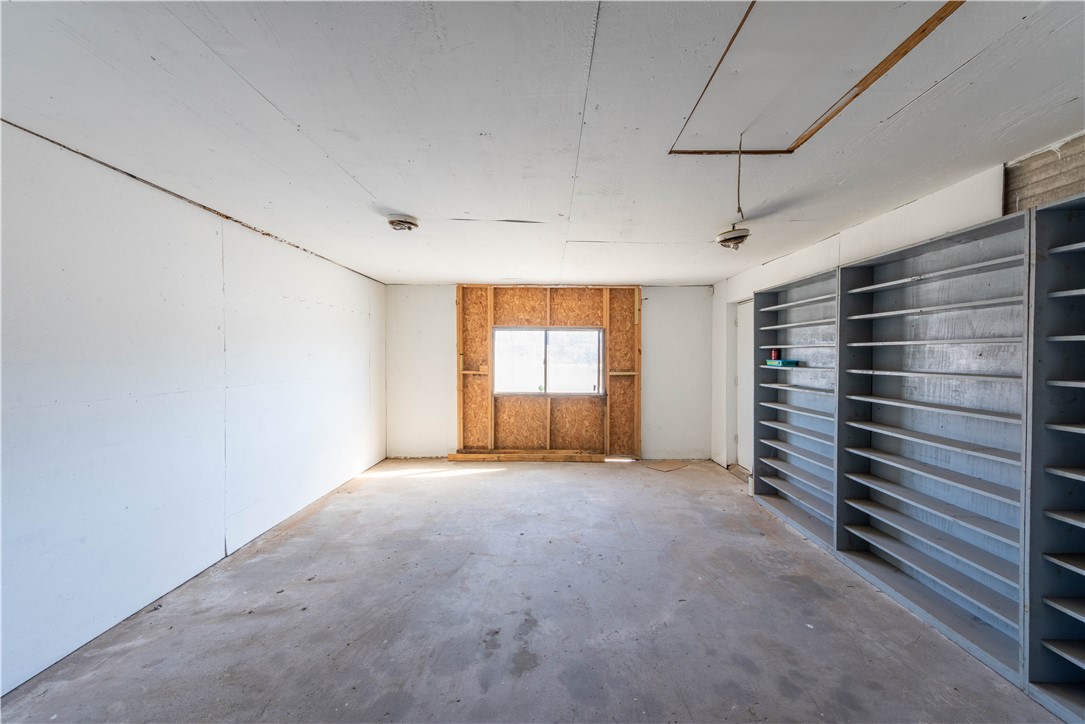 623 N Front St Property Photo 10