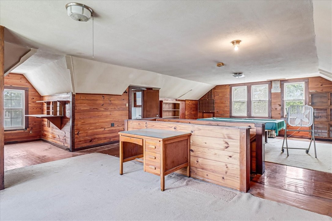 304 E Avenue I Property Photo 26