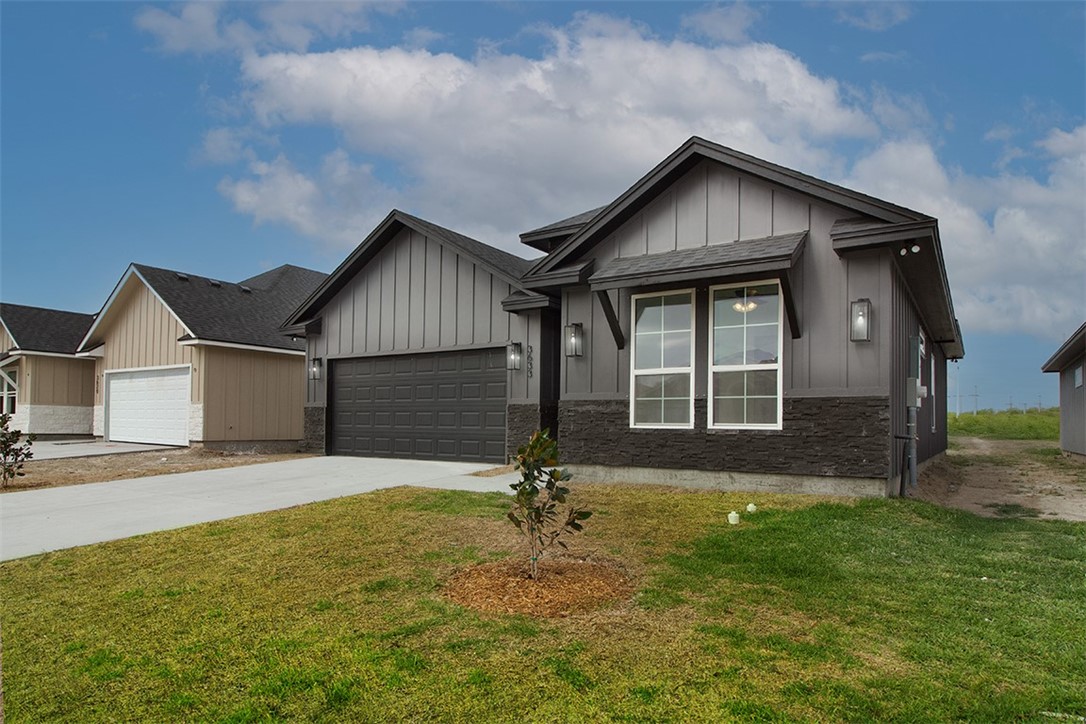 3633 Rebecca Dr Property Photo 4