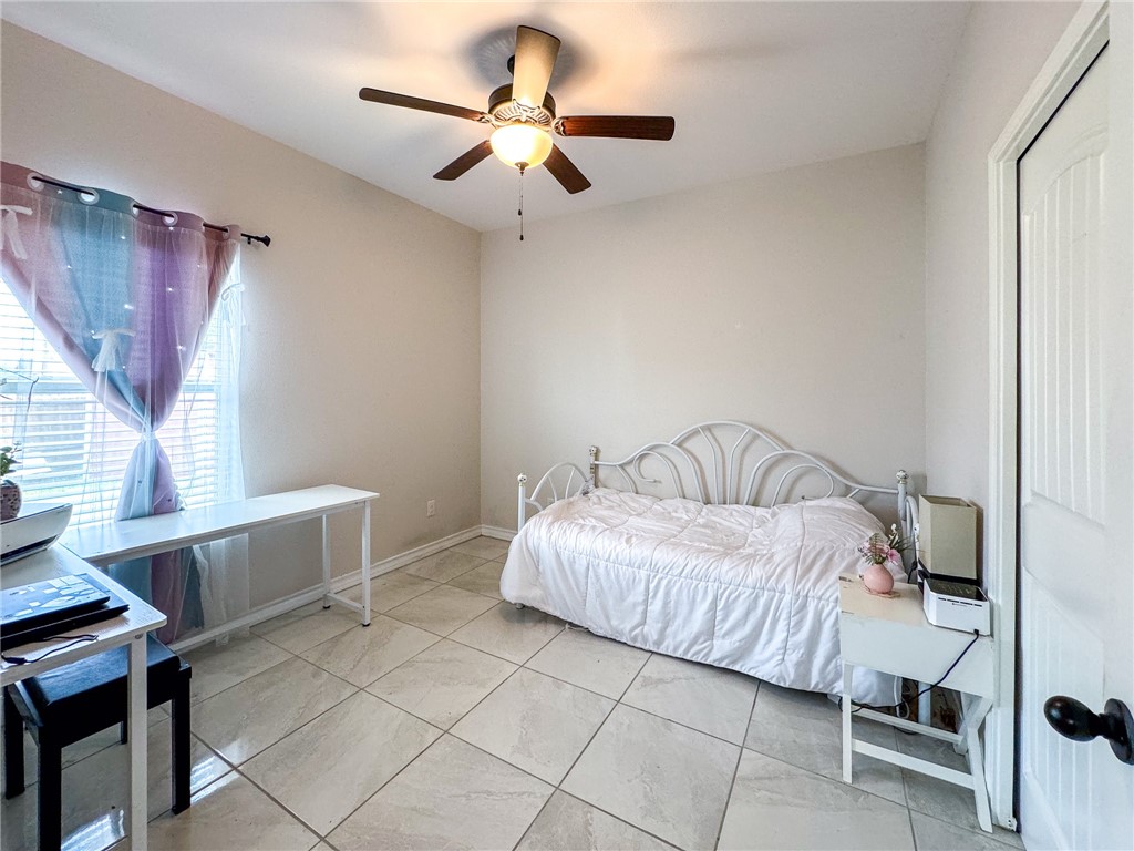 2641 Arshia St Property Photo 16
