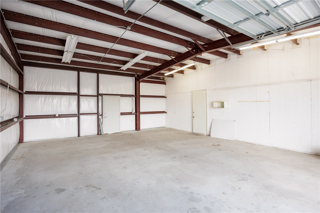 4058 Lou St Property Photo 28