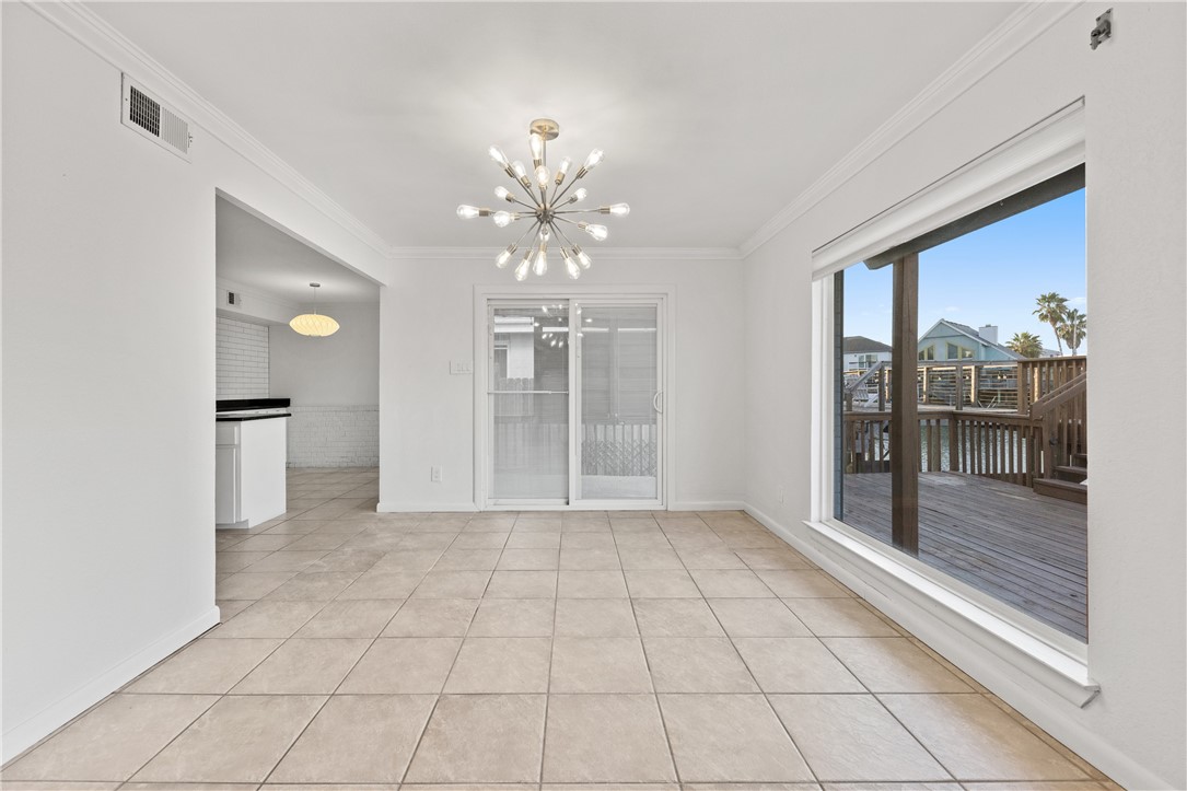 13731 Tajamar St Property Photo 12