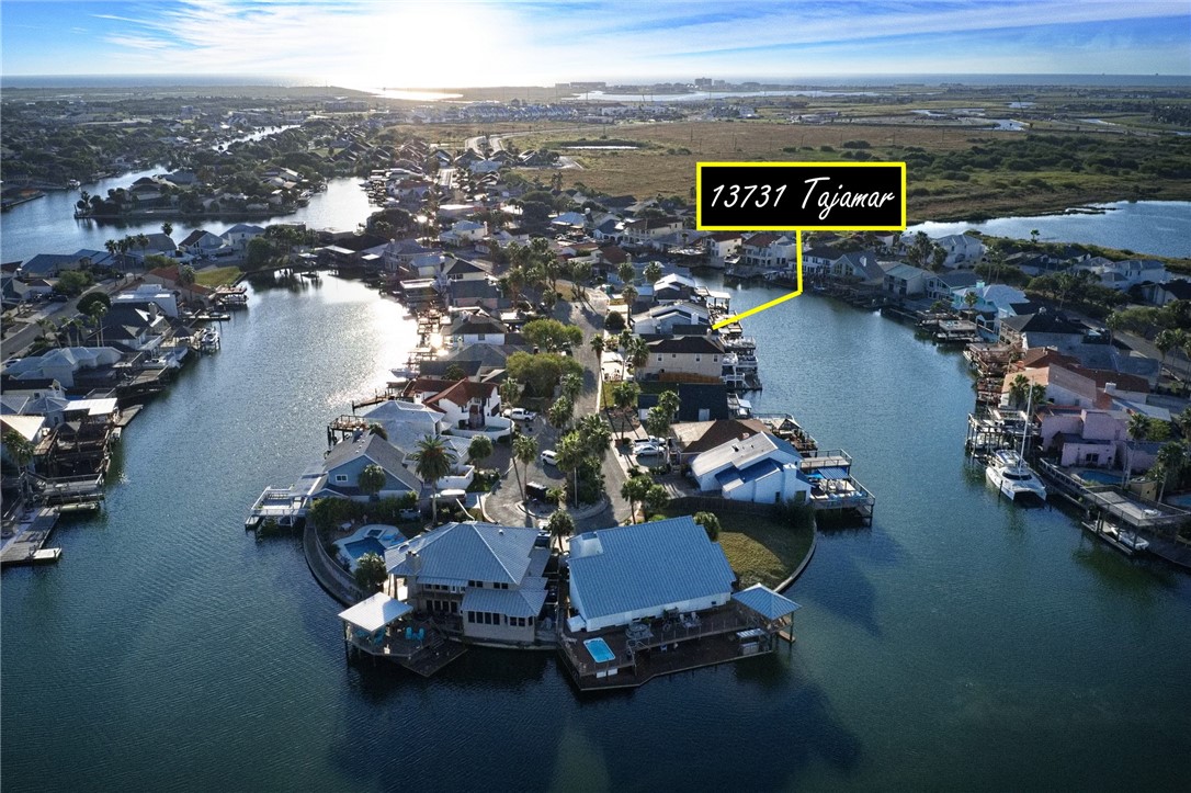 13731 Tajamar St Property Photo 39