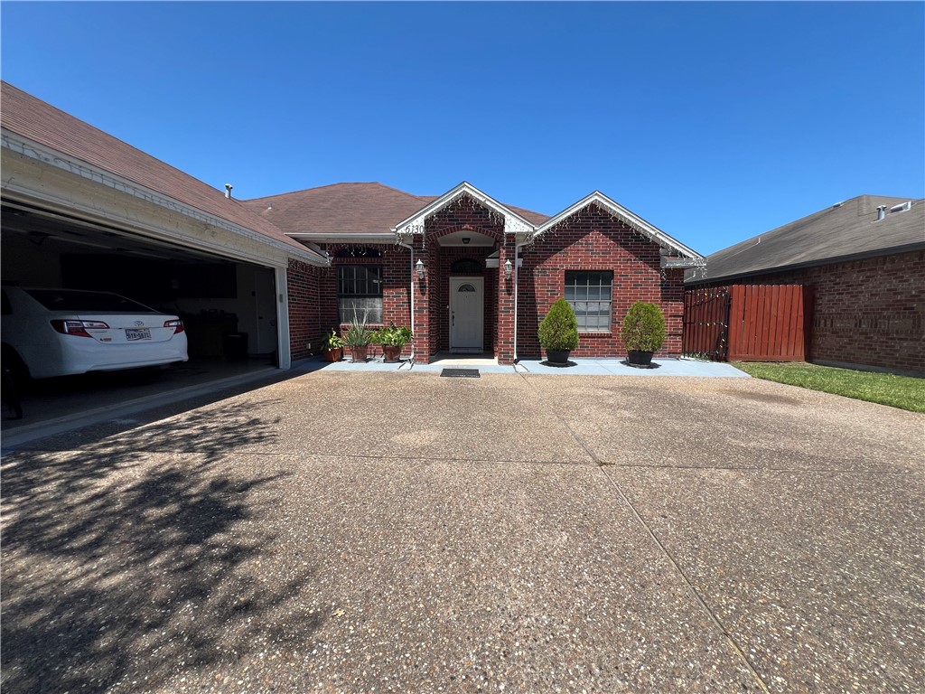 6130 Jessica Dr Property Photo 1