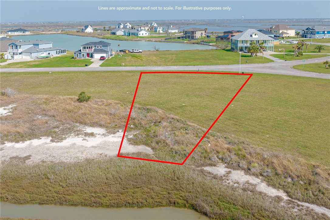 64 Lake Shore Property Photo 4