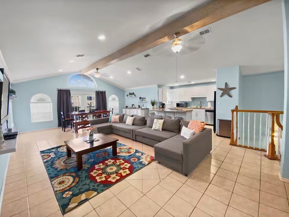 103 E Palmetto Dr B Property Photo 3