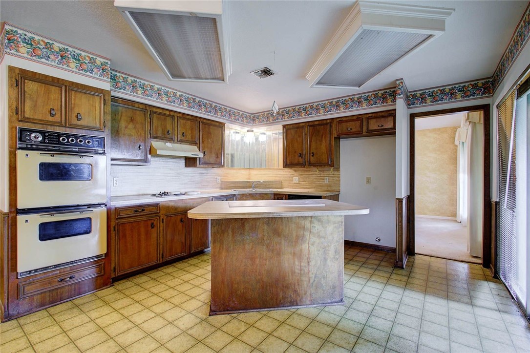104 Country Pl. Property Photo 10