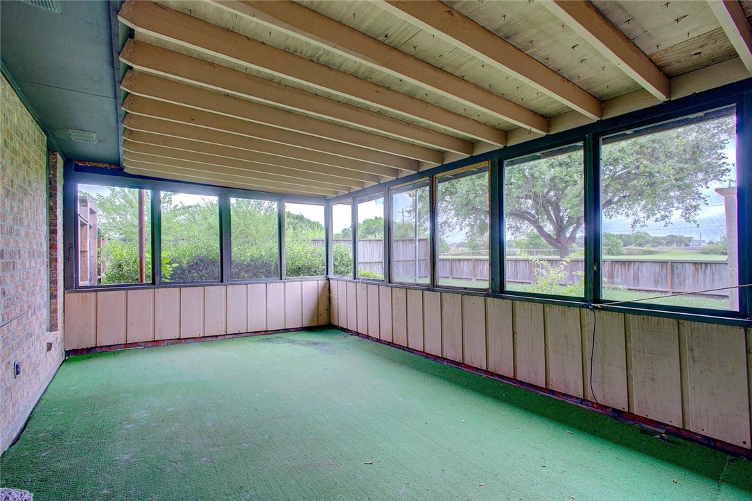 104 Country Pl. Property Photo 27