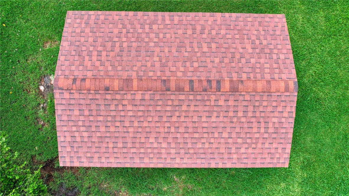 104 Country Pl. Property Photo 34