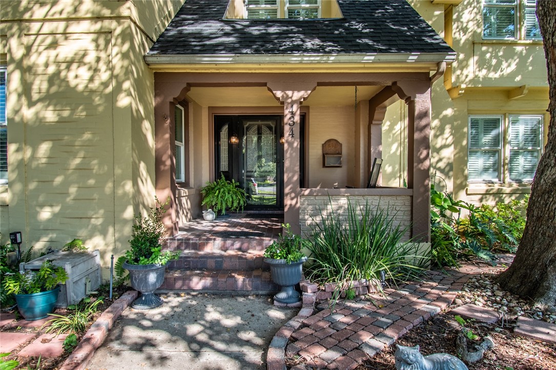 434 Del Mar Blvd Property Photo 29