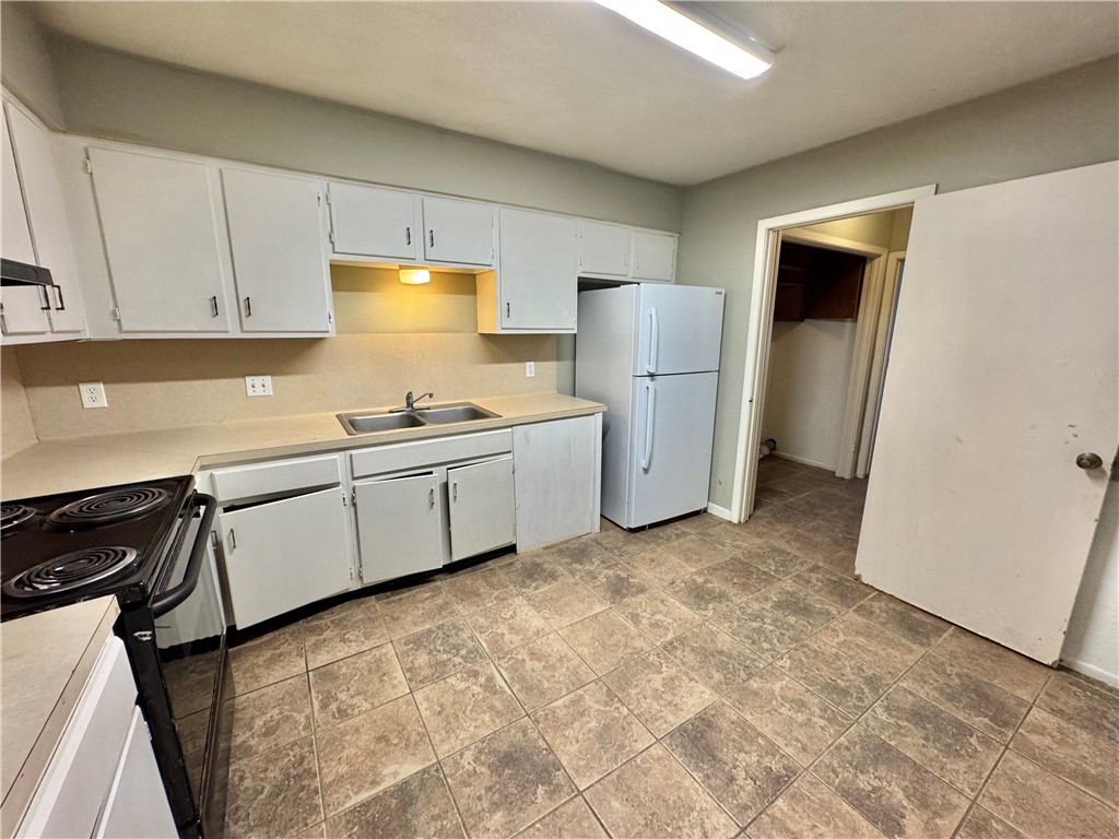 6624 Hardwick Dr Property Photo 14