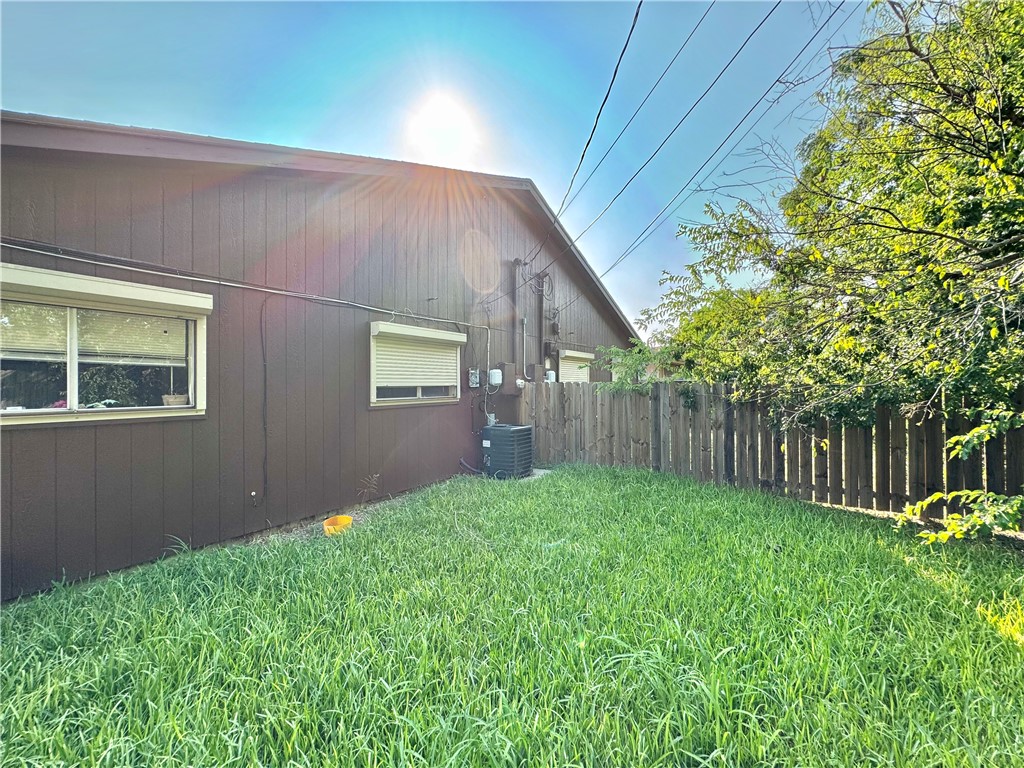 6624 Hardwick Dr Property Photo 32