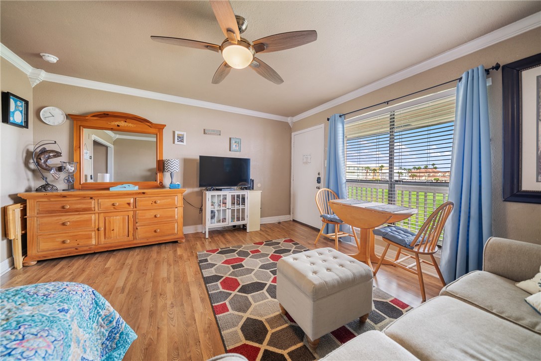 14873 Granada Dr 10 Property Photo 4