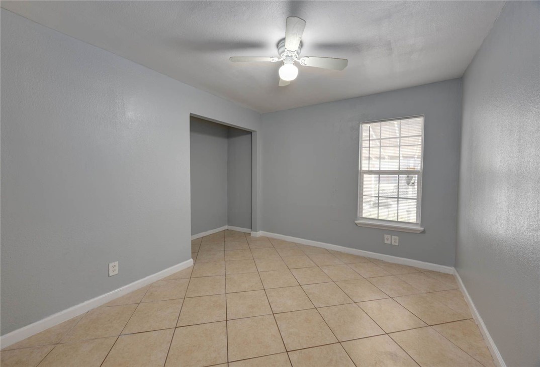4325 Jose Dr Property Photo 9