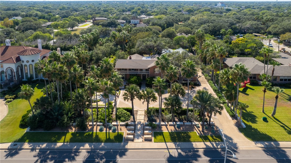 3845 Ocean Dr Property Photo 25