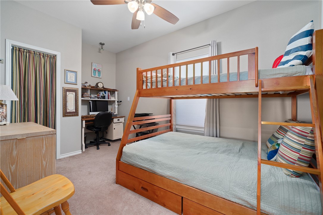 113 Ball St Property Photo 30