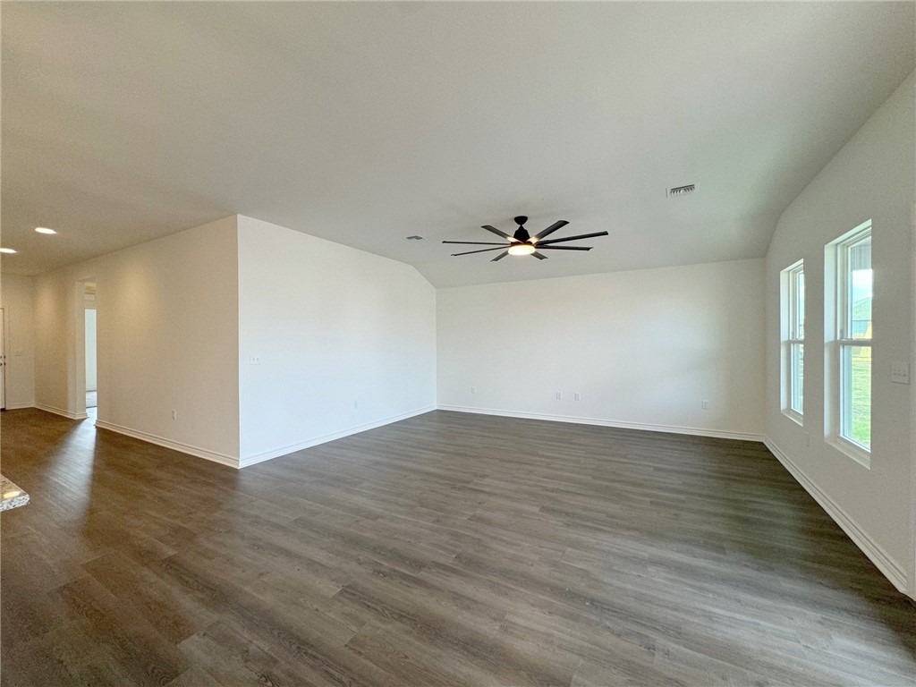 9118 Neesa Property Photo 6