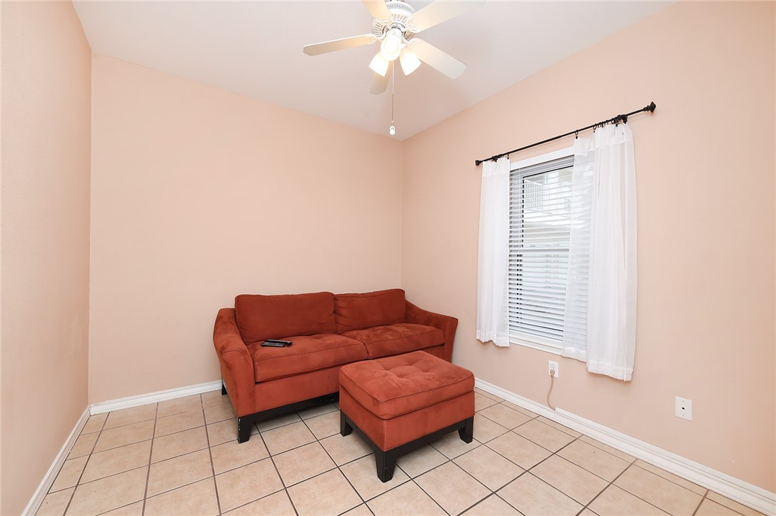 14427 Compass St B1 Property Photo 6
