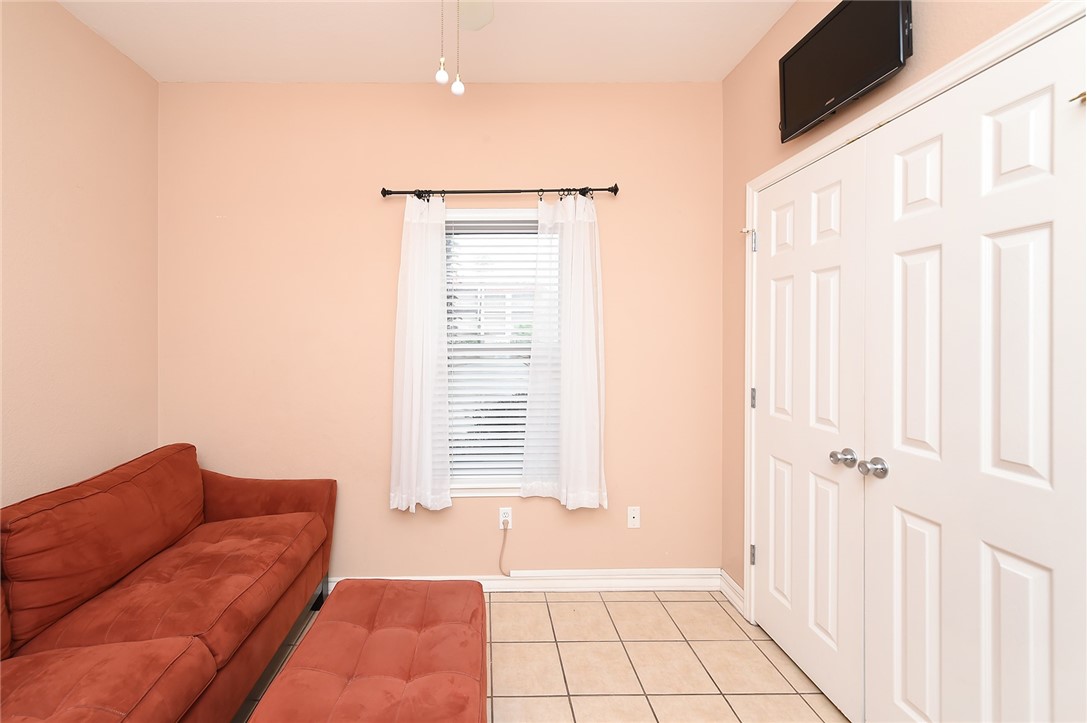 14427 Compass St B1 Property Photo 7