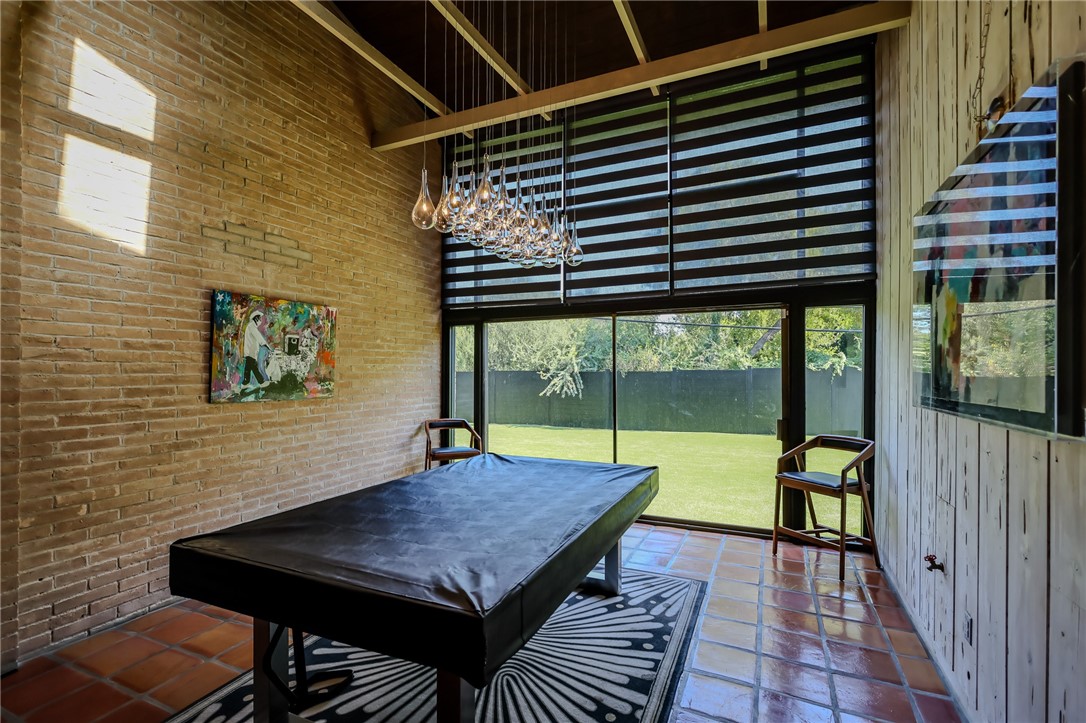 225 Chenoweth Dr Property Photo 12