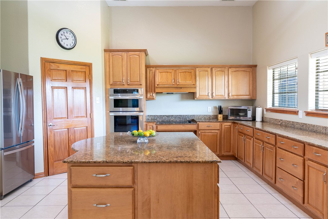 5763 Santa Isabelle Dr Property Photo 11