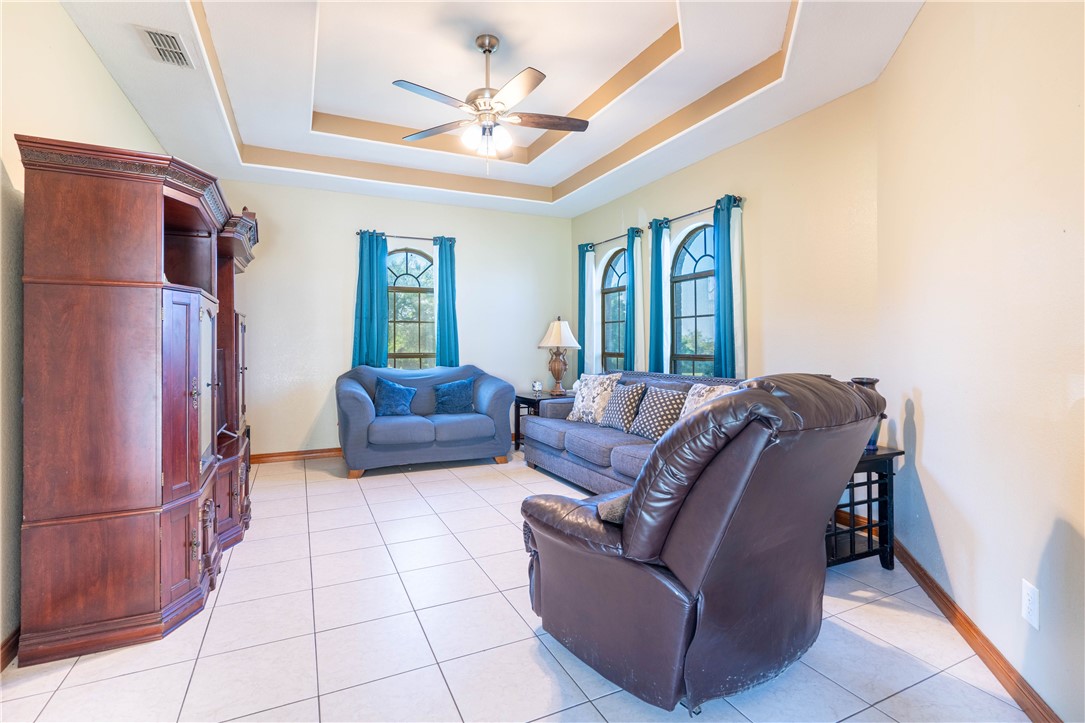 5763 Santa Isabelle Dr Property Photo 16