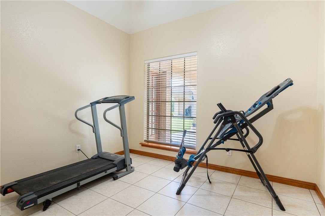5763 Santa Isabelle Dr Property Photo 28