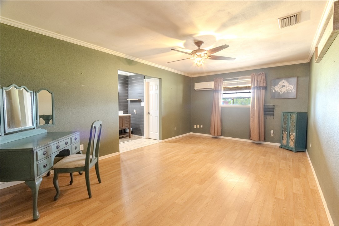 4118 Ballard Property Photo 12
