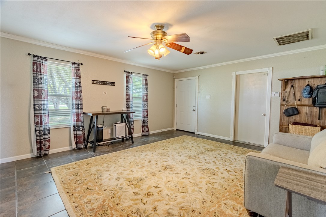 4118 Ballard Property Photo 19