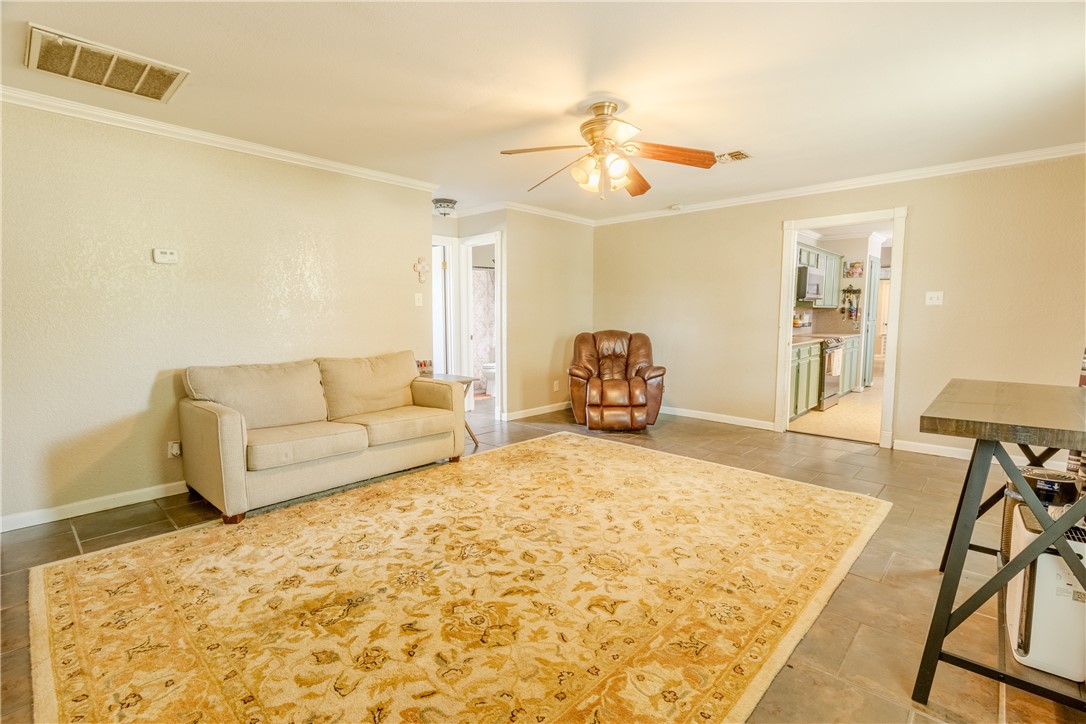 4118 Ballard Property Photo 21
