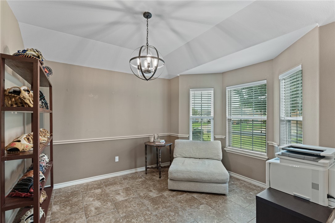 10813 Julianna Dr Property Photo 11