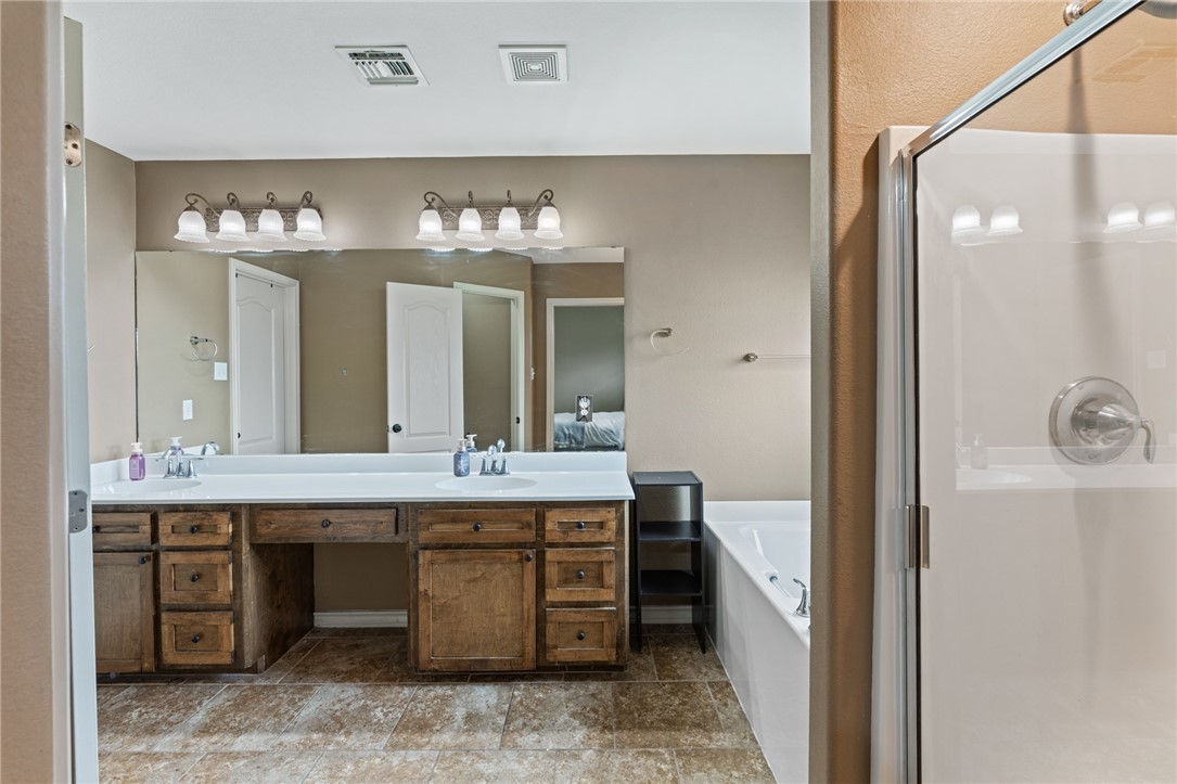 10813 Julianna Dr Property Photo 14