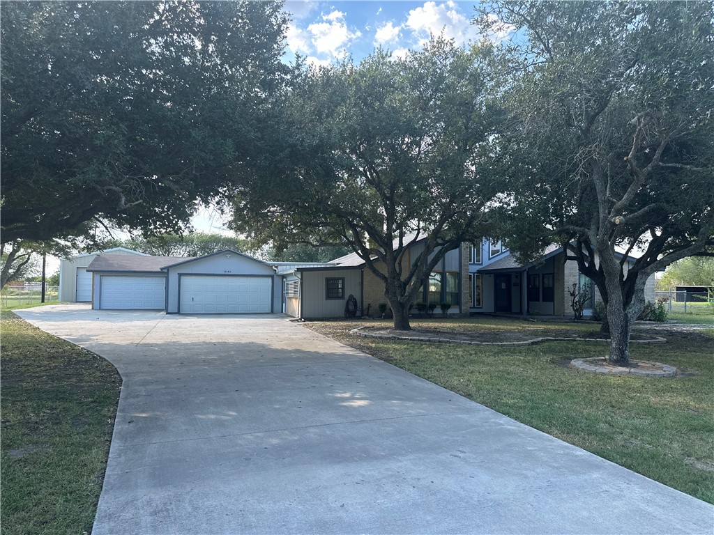 4145 Country Pl Property Photo 1