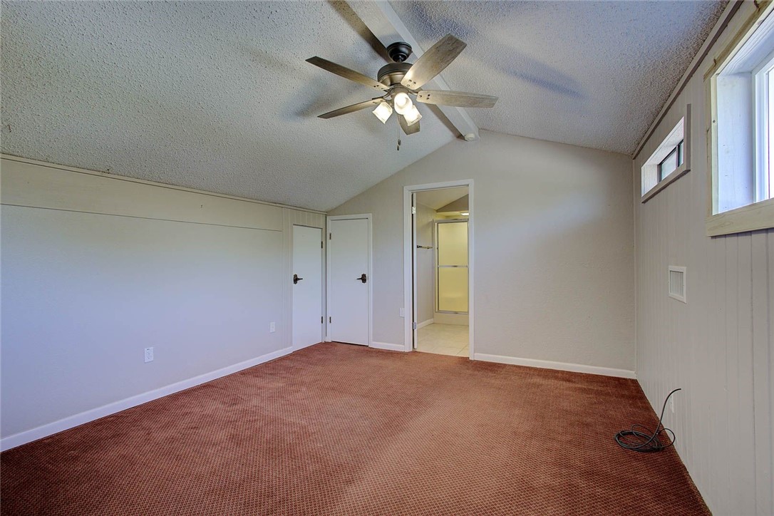 4145 Country Pl Property Photo 26