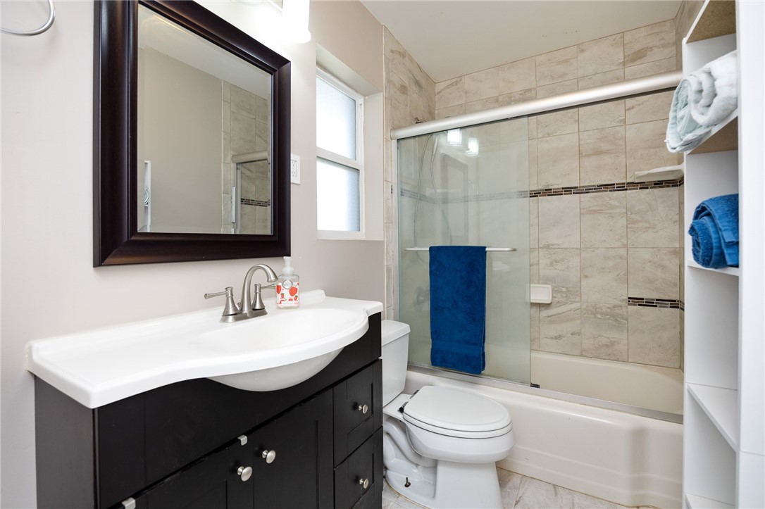 119 W Janin Circ Property Photo 6
