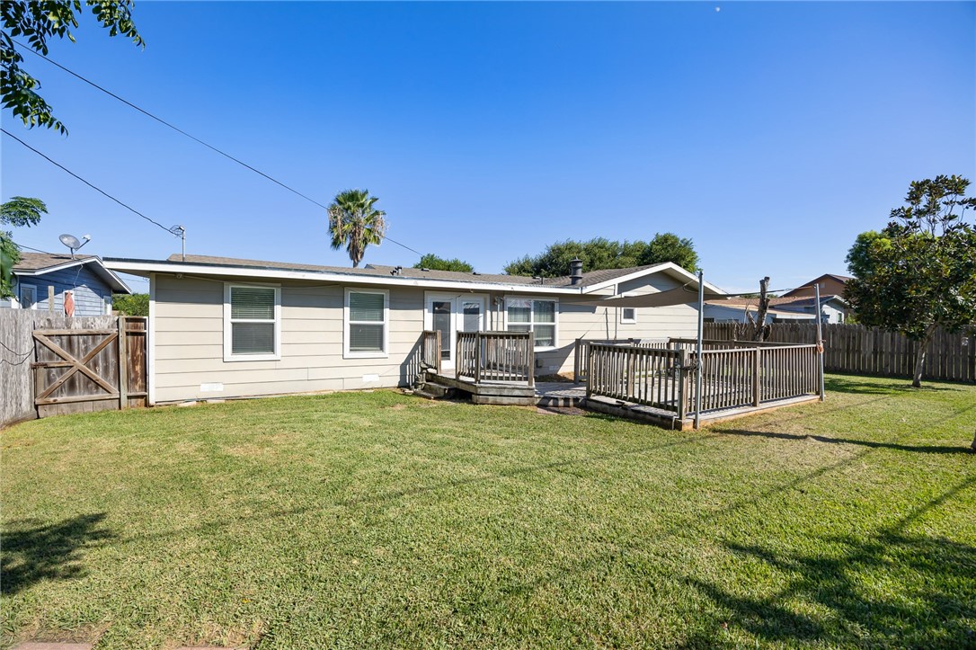 119 W Janin Circ Property Photo 14