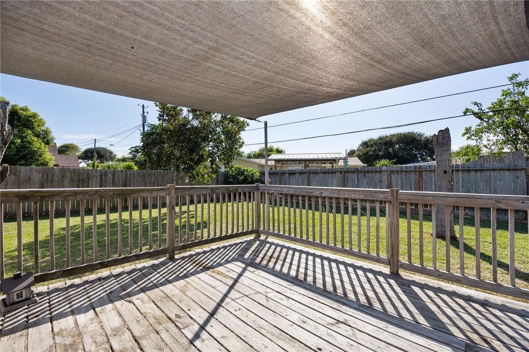 119 W Janin Circ Property Photo 16