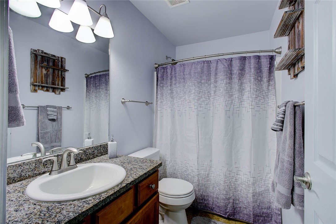 126 Breezy St Property Photo 21