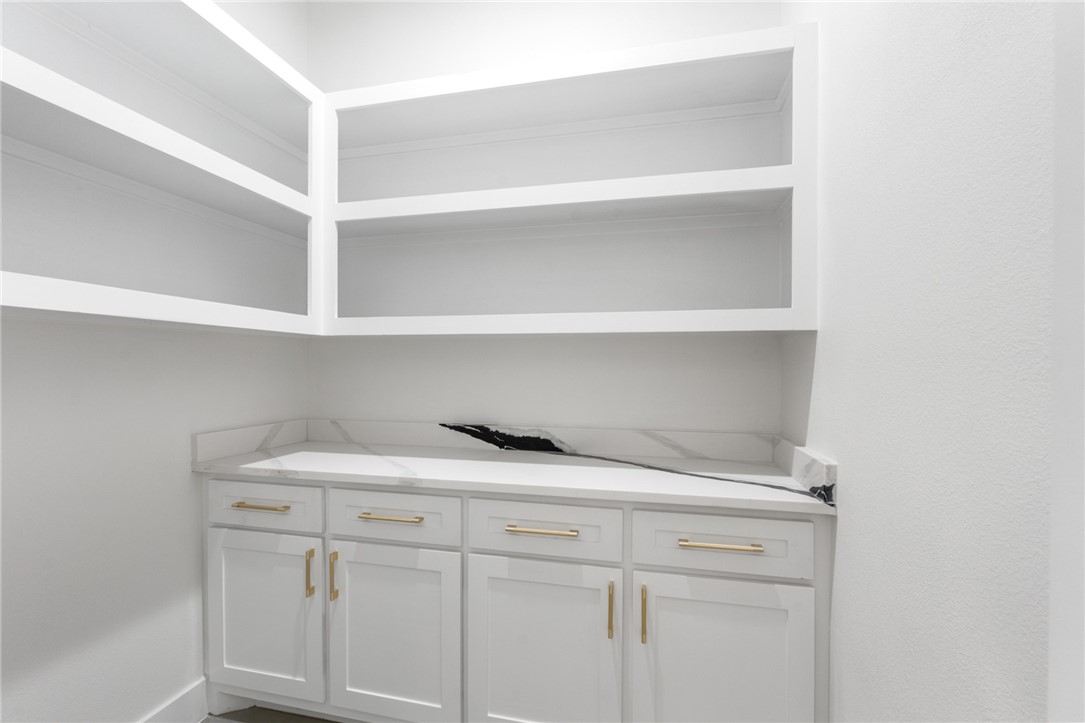 2658 Lannister Property Photo 12