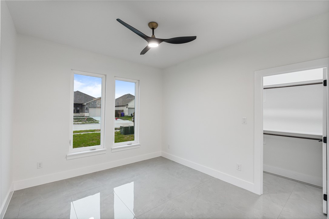 2658 Lannister Property Photo 22
