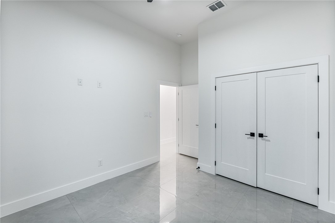 2658 Lannister Property Photo 29