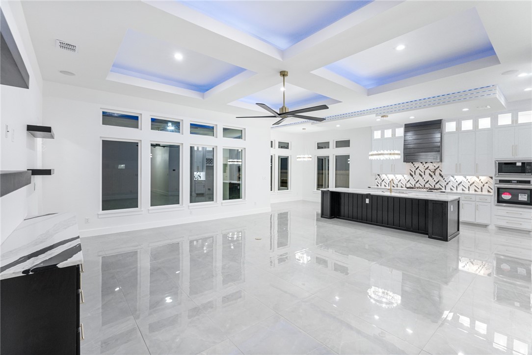 2658 Lannister Property Photo 32