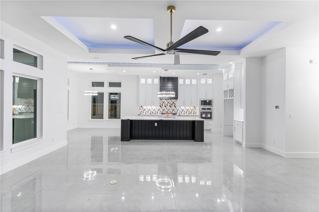 2658 Lannister Property Photo 33