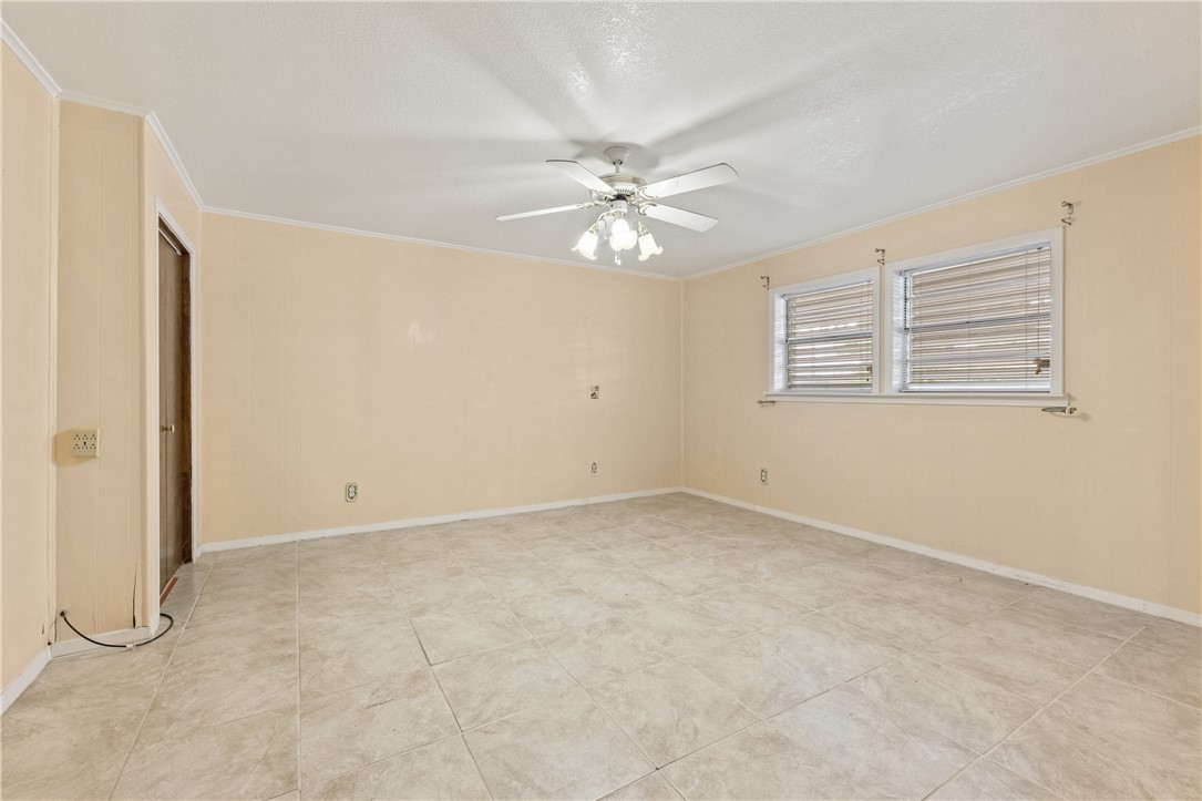 342 Davis Property Photo 17