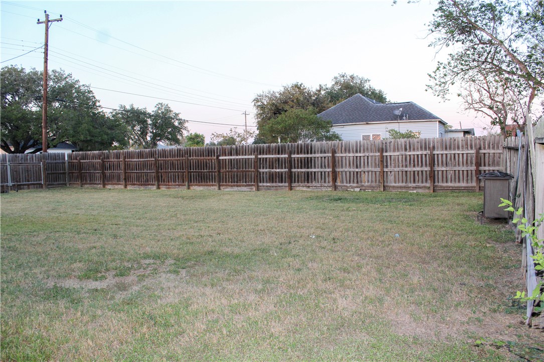 710 N Filmore St Property Photo 24