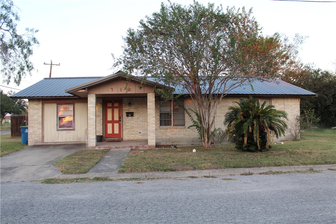 710 N Filmore St Property Photo 25